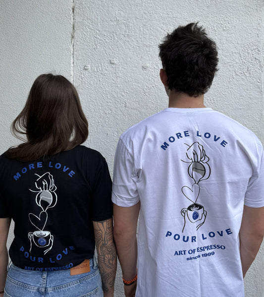 #MoreLovePourLove T-Shirt
